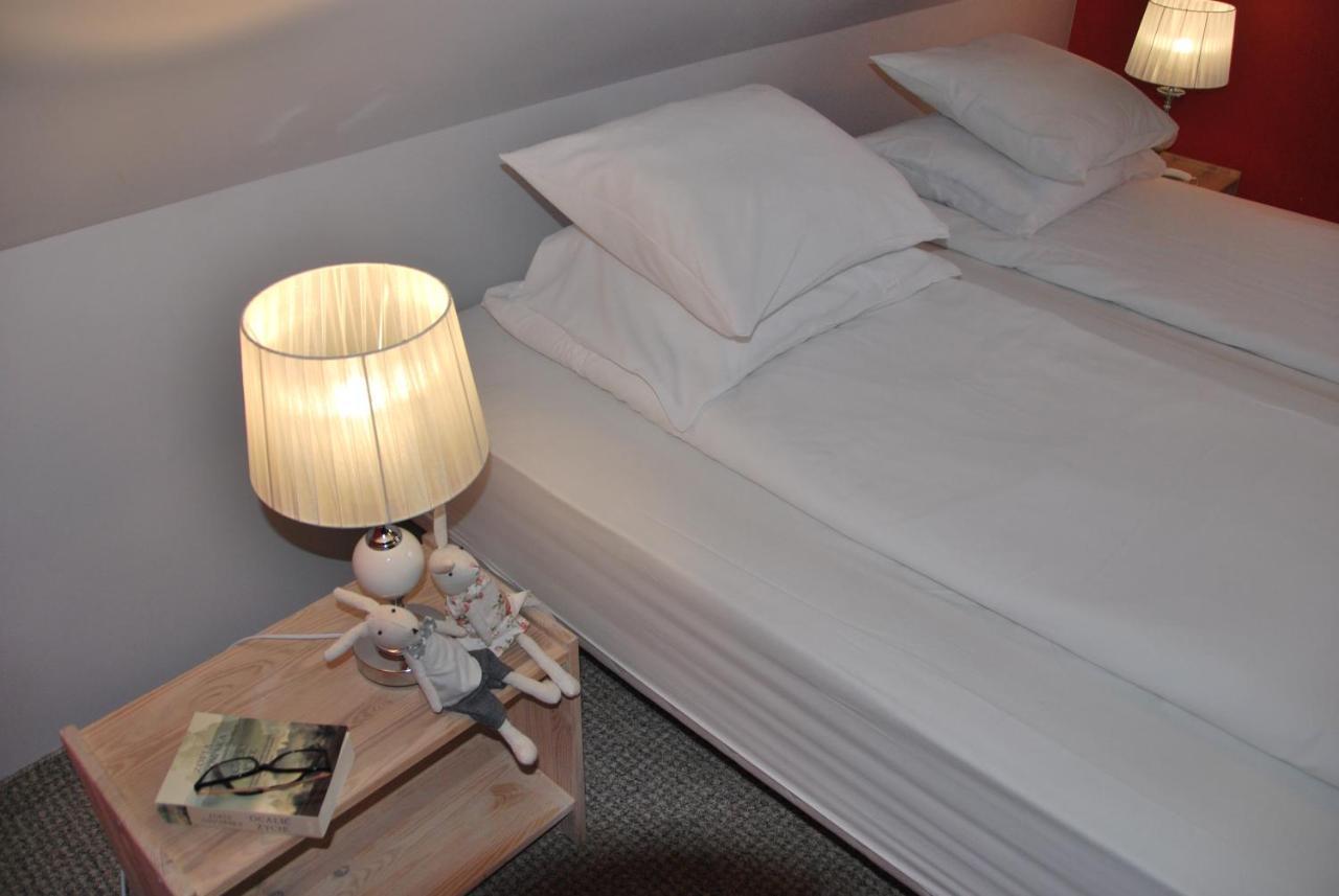 Hotel Szarejkowe Wzgorza Szarejki Esterno foto